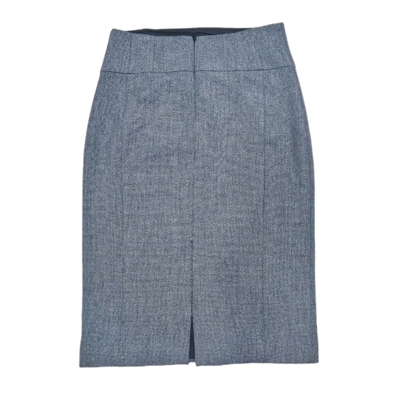 Express Women's Knee-Length Pencil Skirt Gray, Size 4, Business Casual, Lined - Picture 2 of 9